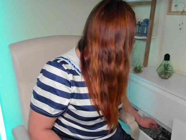 Model: GingerKiss