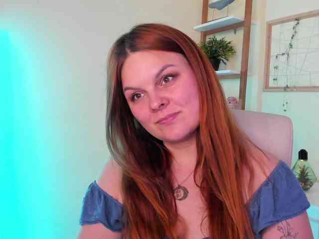 GingerKiss webcam