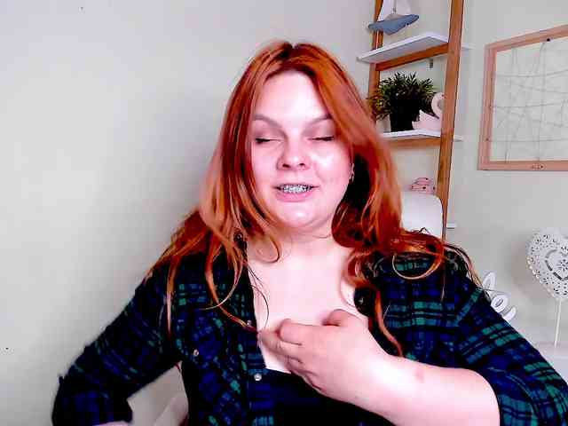 GingerKiss webcam