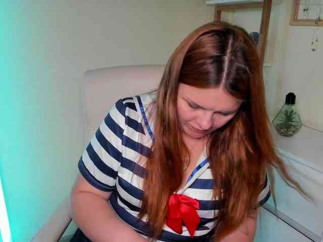 Model: GingerKiss