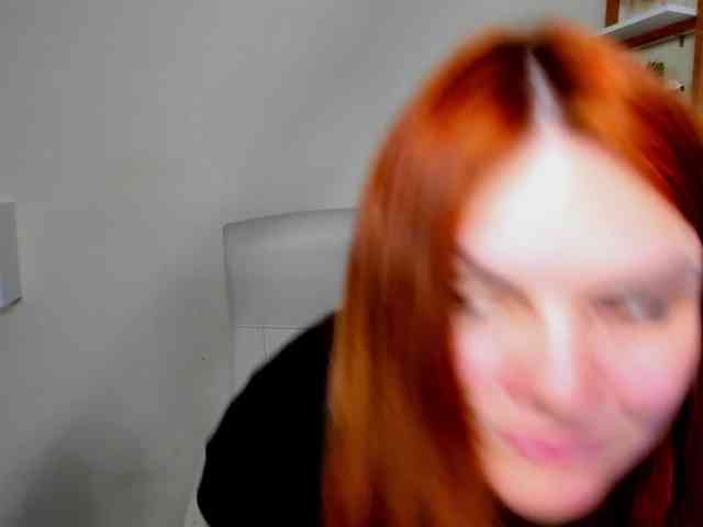 GingerKiss webcam