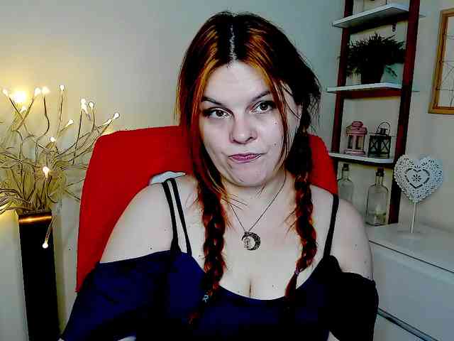 GingerKiss webcam