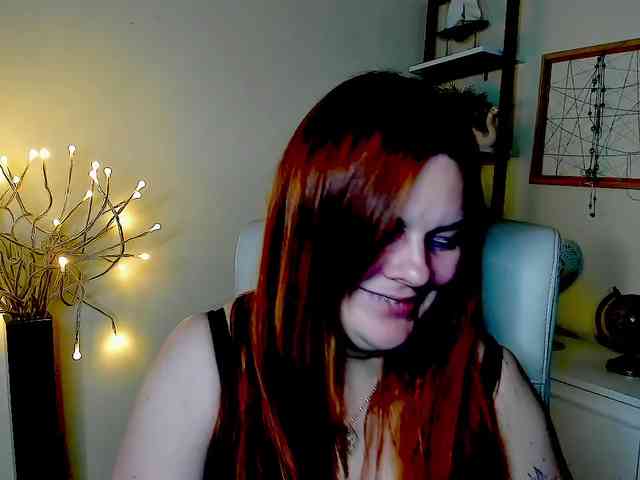 GingerKiss webcam