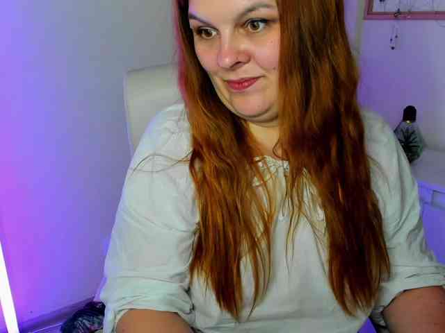 Model: GingerKiss