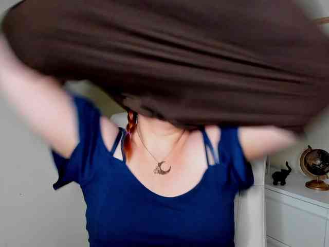 GingerKiss webcam
