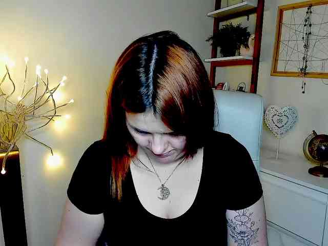 GingerKiss webcam