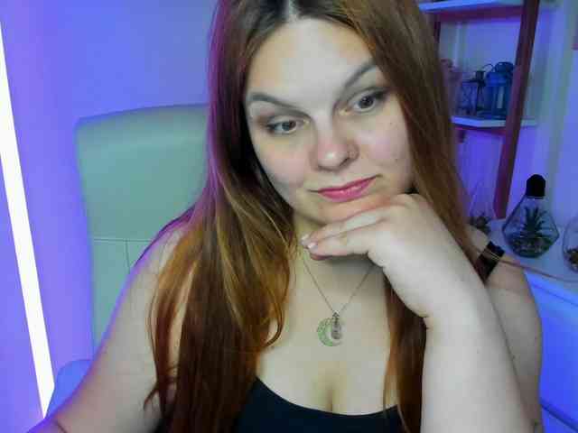 Model: GingerKiss