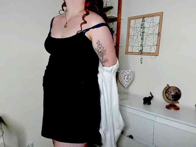Model: GingerKiss