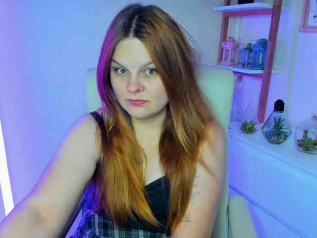 Model: GingerKiss