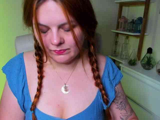 GingerKiss webcam