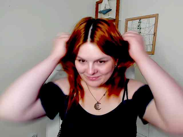 GingerKiss webcam