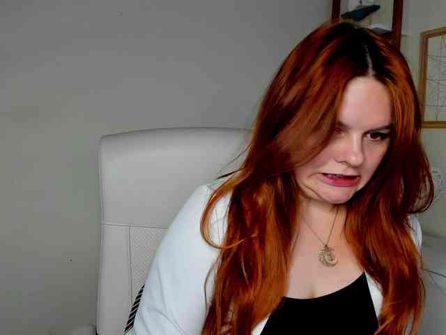 GingerKiss webcam