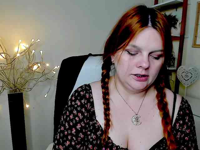 GingerKiss webcam