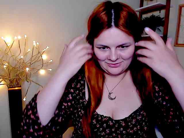 GingerKiss webcam