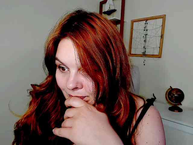 GingerKiss webcam