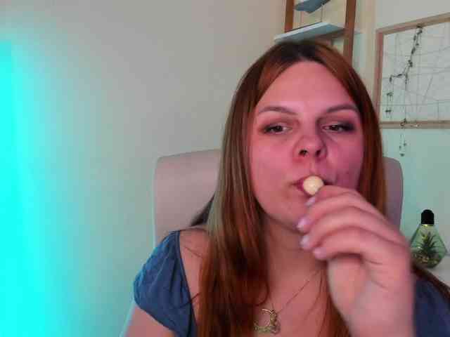 GingerKiss webcam