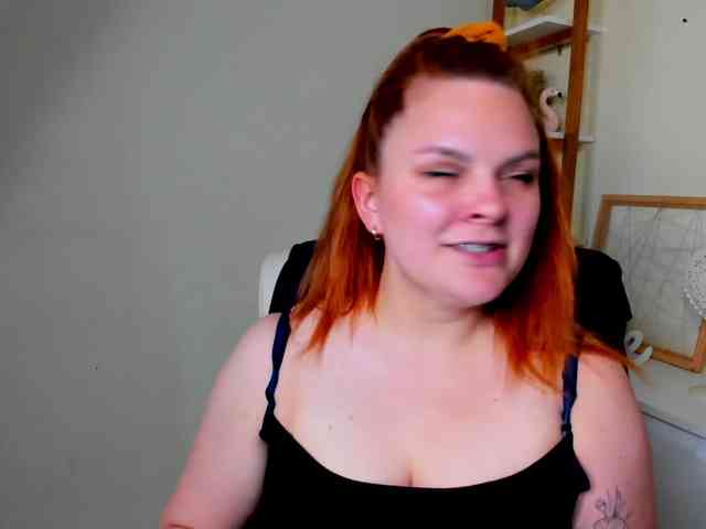 GingerKiss webcam