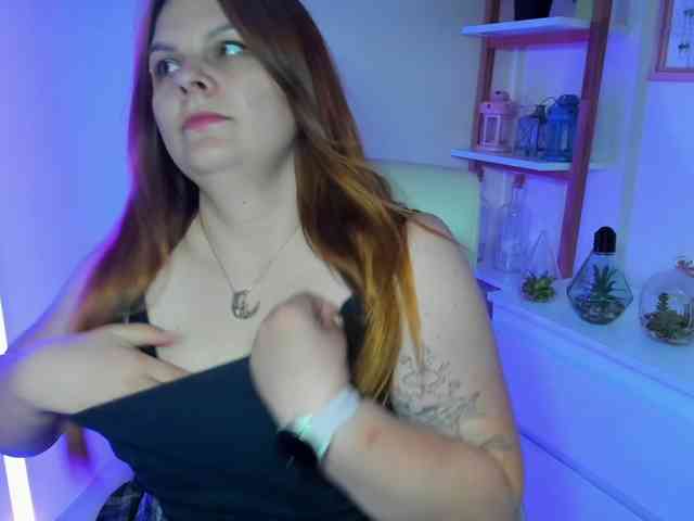 GingerKiss webcam