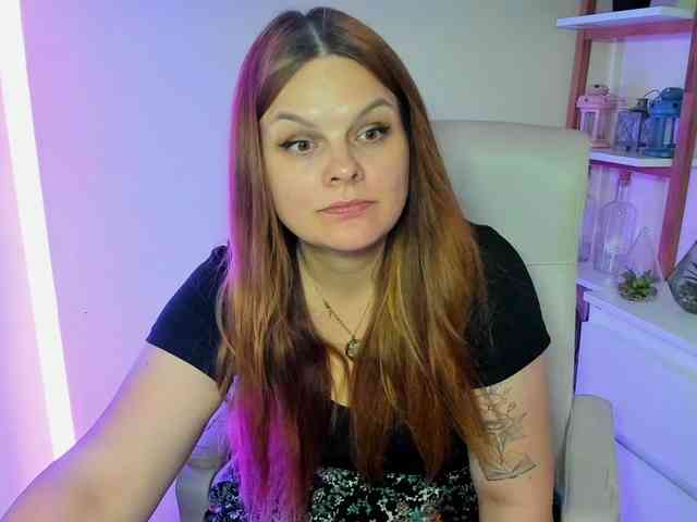 Model: GingerKiss