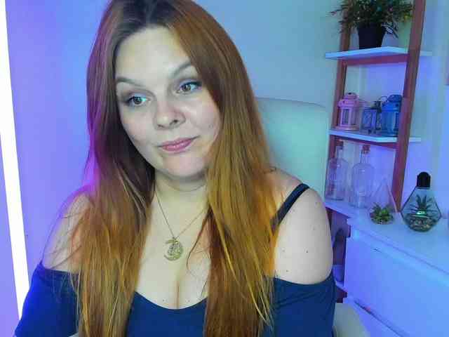 GingerKiss webcam