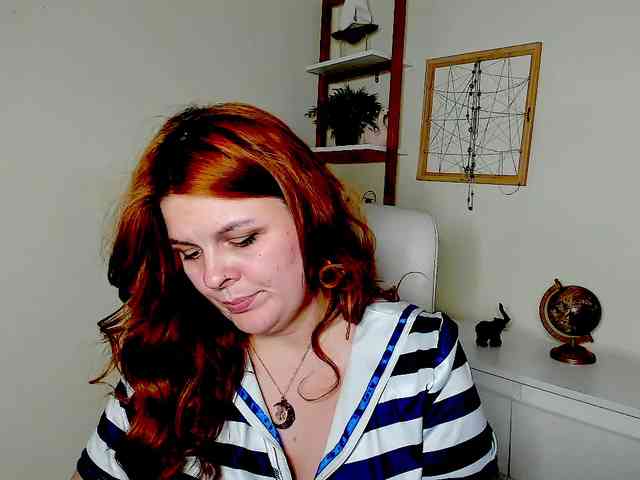 Model: GingerKiss
