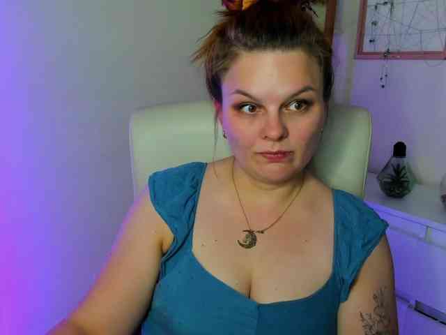 GingerKiss webcam