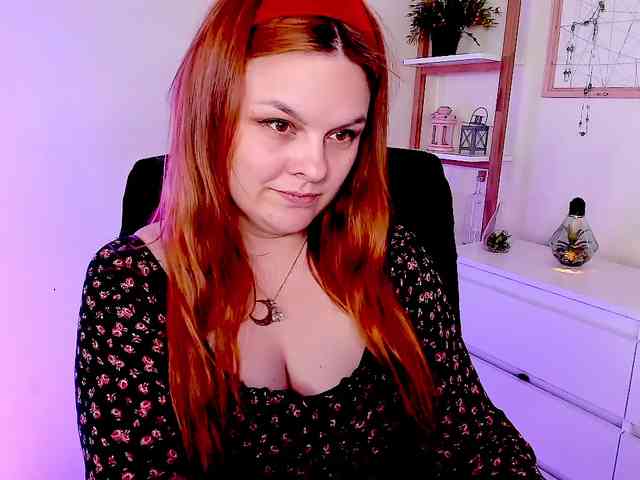 Model: GingerKiss