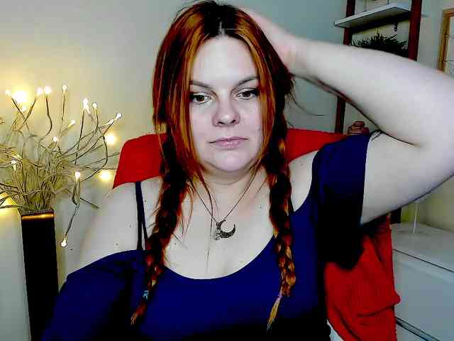 Model: GingerKiss