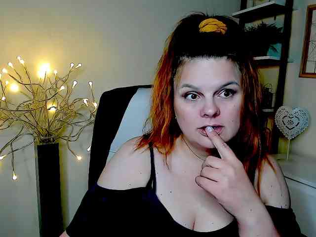 GingerKiss webcam