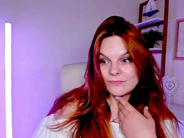 Model: GingerKiss