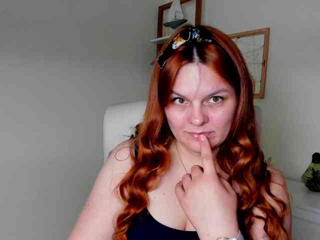 GingerKiss webcam