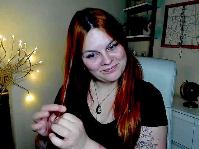 Model: GingerKiss