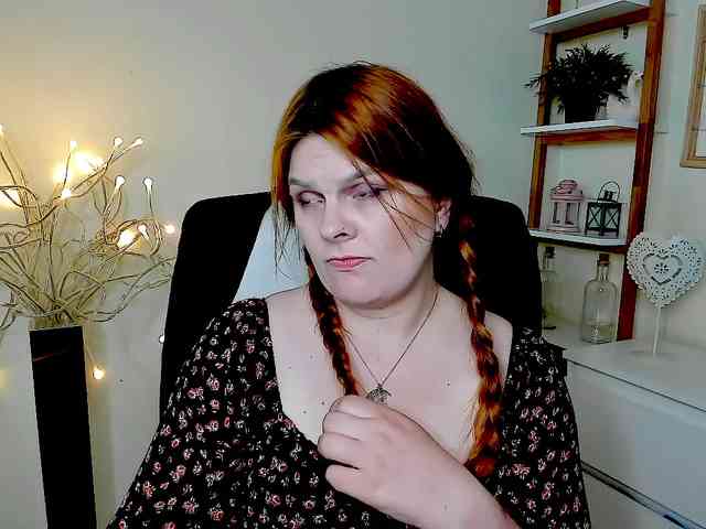 GingerKiss webcam