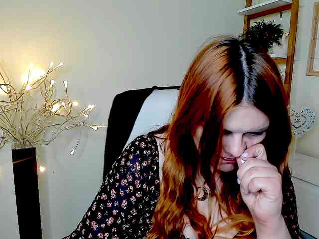 Model: GingerKiss