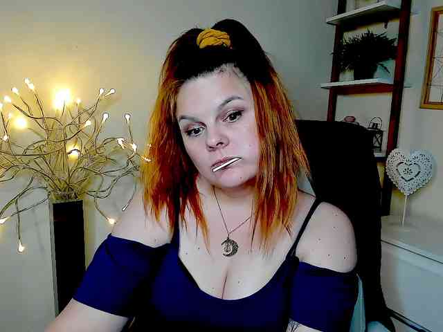 GingerKiss webcam