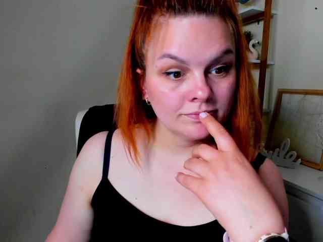 GingerKiss webcam