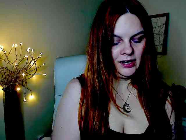 Model: GingerKiss