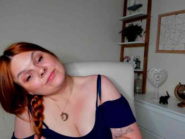 GingerKiss webcam