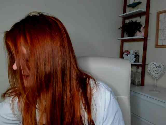 GingerKiss webcam