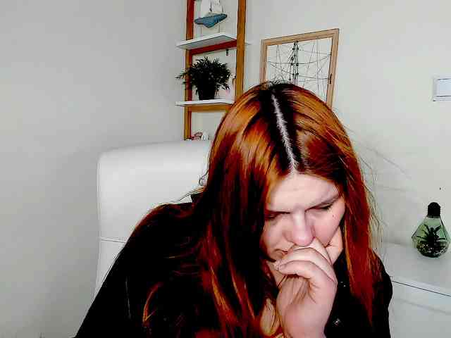 GingerKiss webcam