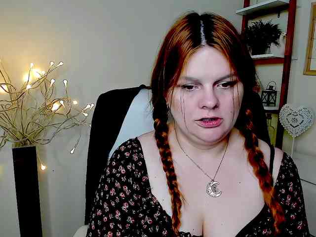 GingerKiss webcam