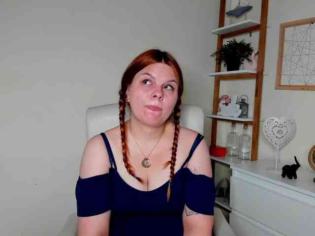 GingerKiss webcam