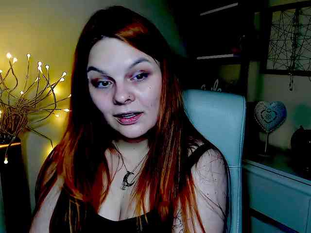 GingerKiss webcam