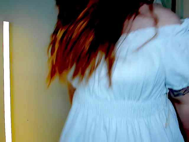 Model: GingerKiss