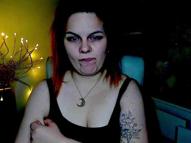 GingerKiss webcam
