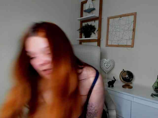 GingerKiss webcam