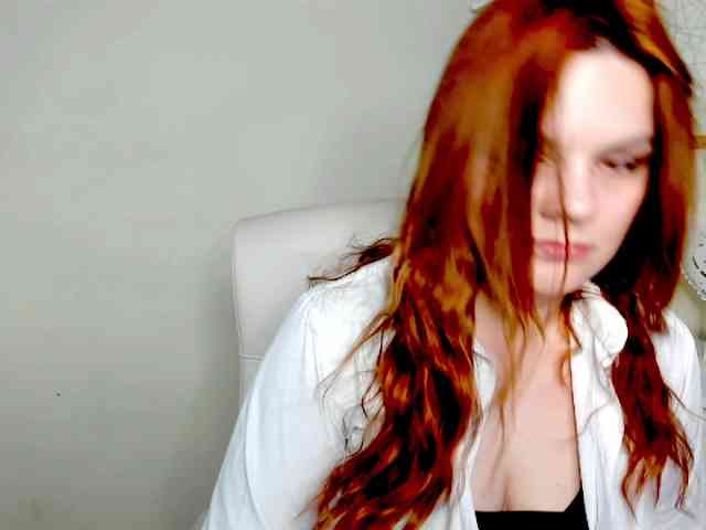GingerKiss webcam