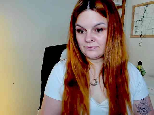 GingerKiss webcam
