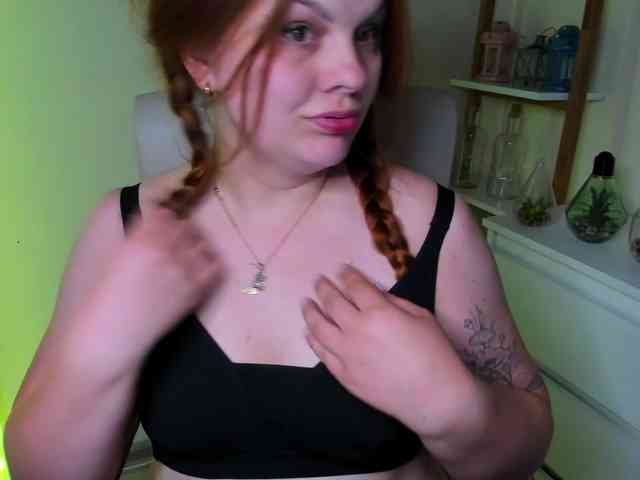 GingerKiss webcam