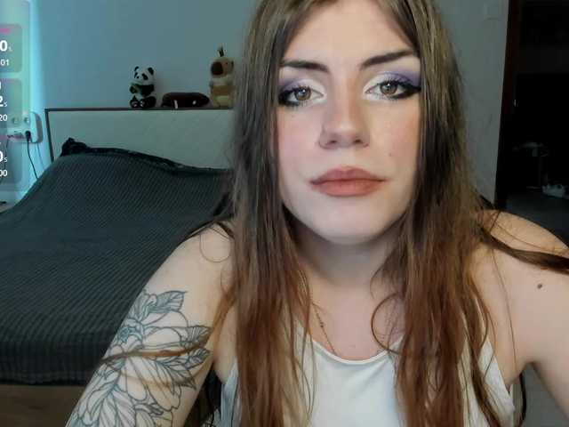 AmiGray live cam on BongaCams